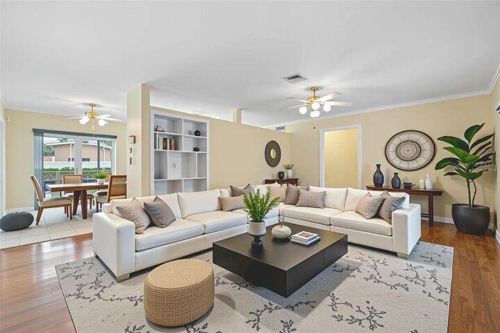 Property Photo: 4201 10th Street NE FL 33703