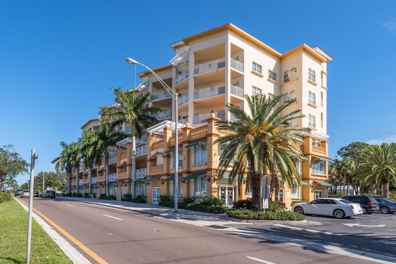 Property Photo:  1188 N Tamiami Trail 401  FL 34236 
