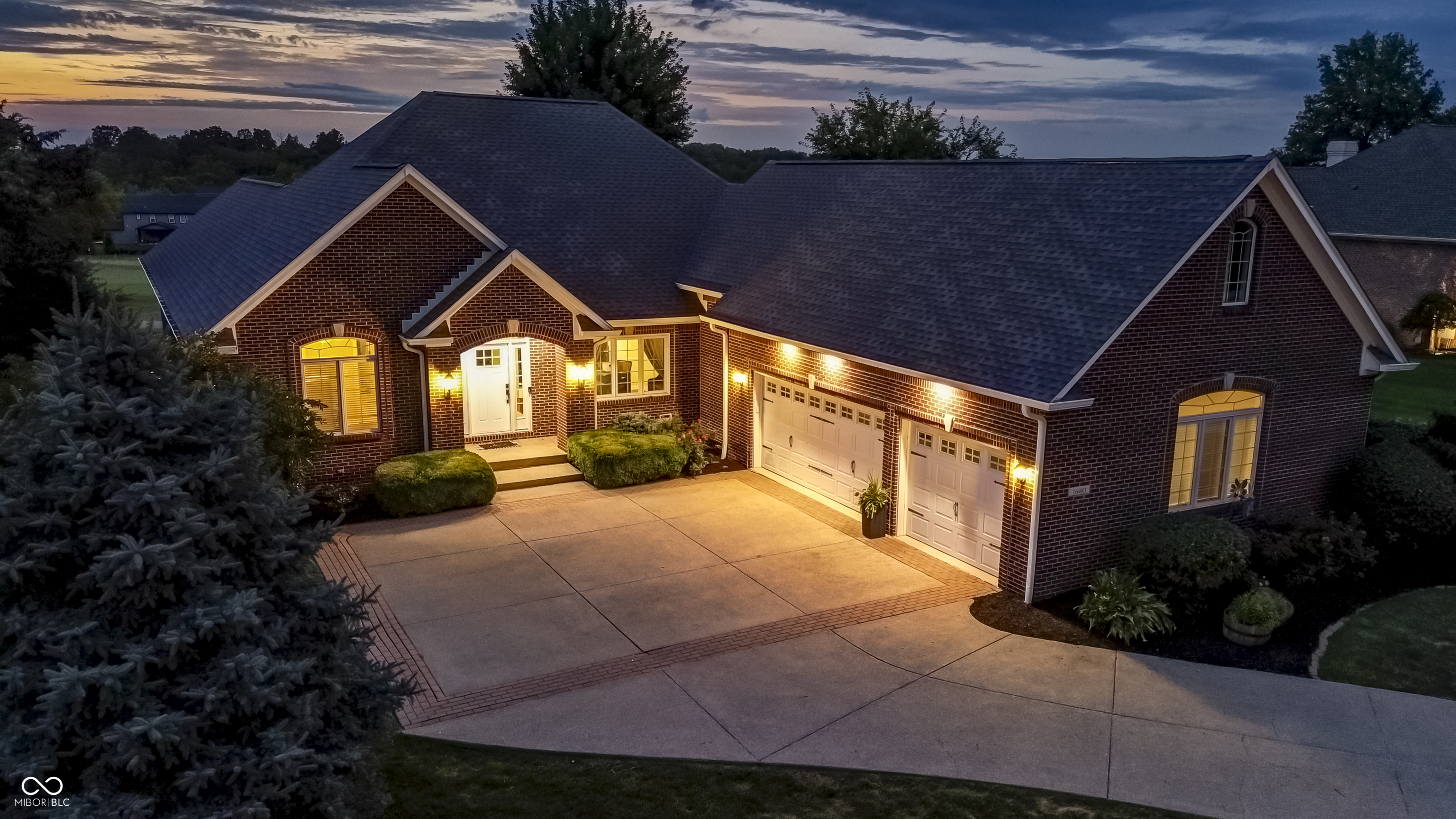 16483 Valhalla Drive  Noblesville IN 46060 photo