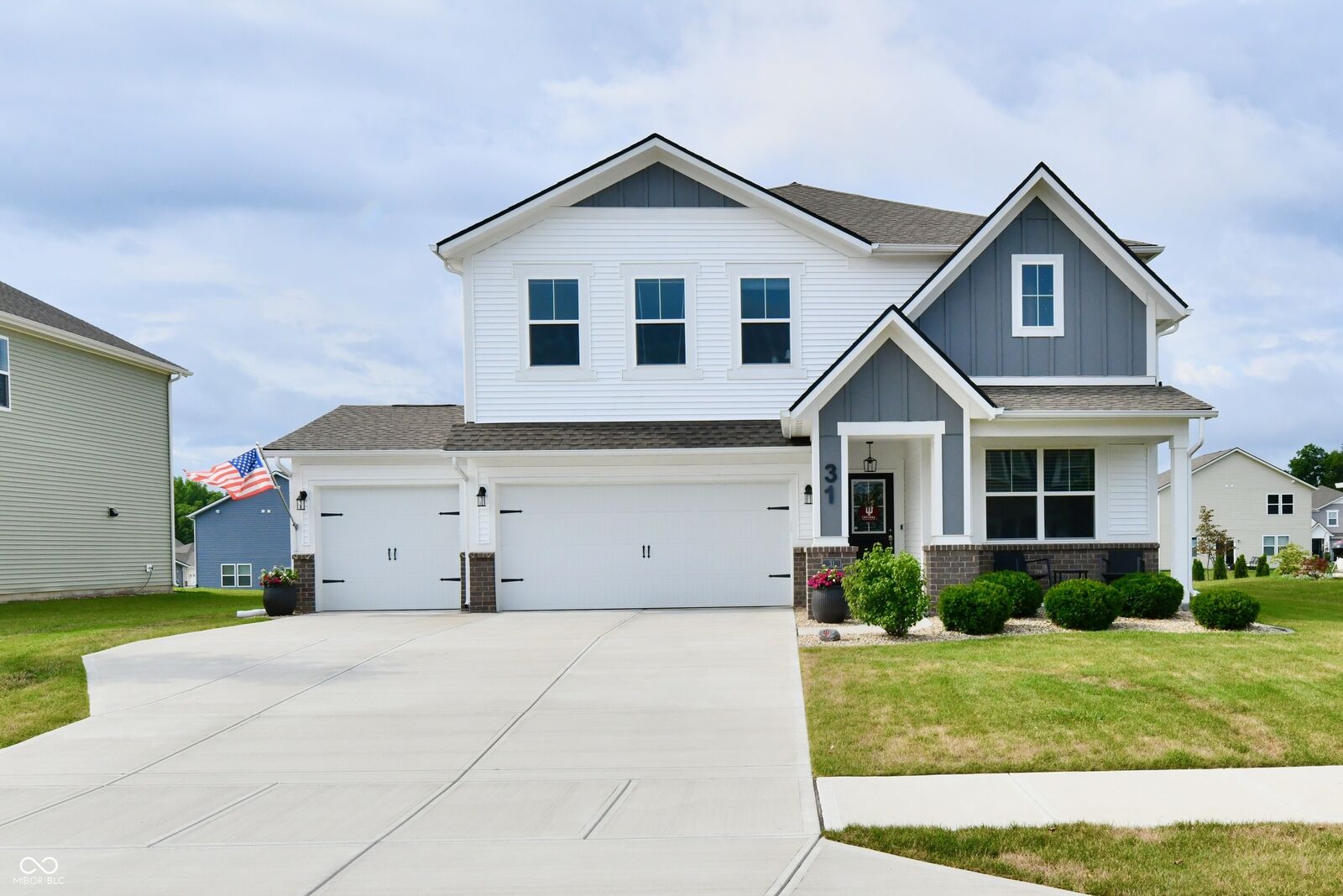 Property Photo: 31 Hollister Way IN 46034