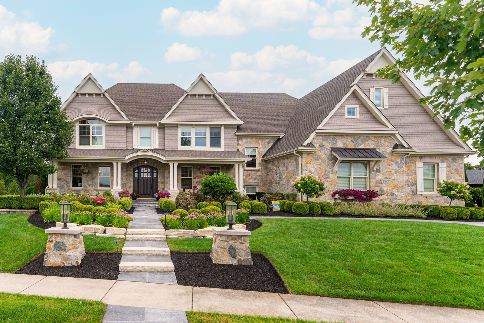 Property Photo: 39W162 Long Meadow Lane IL 60175