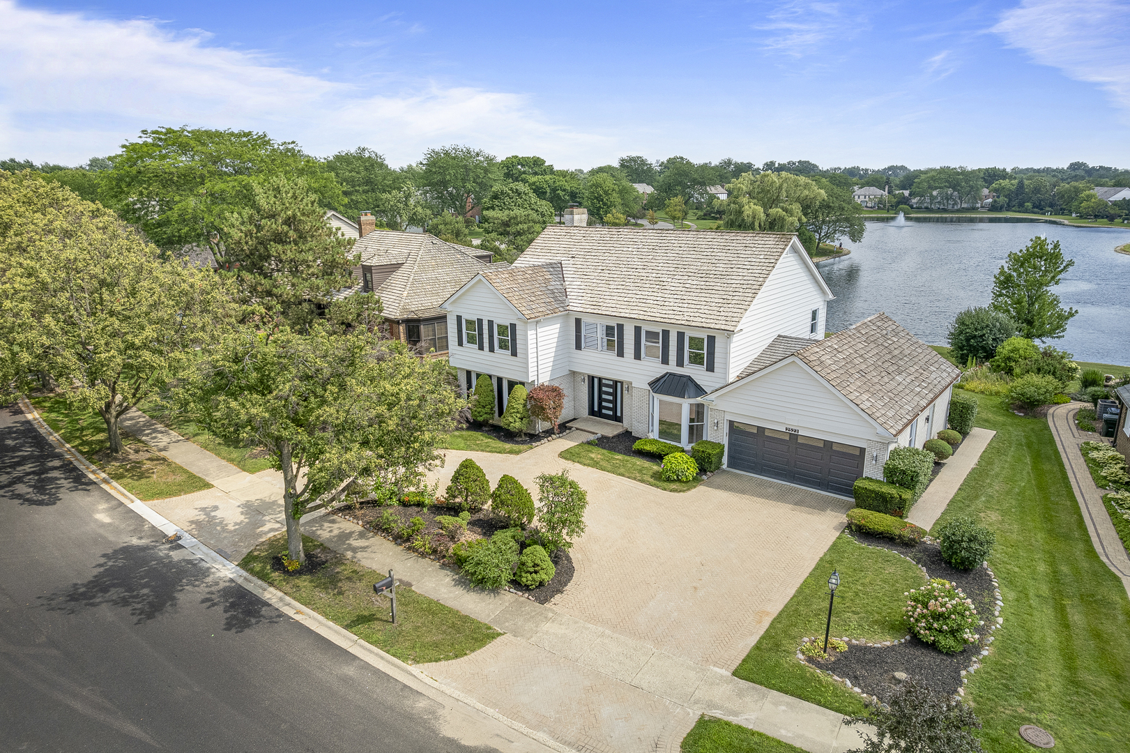 Property Photo:  2523 Osage Drive  IL 60026 