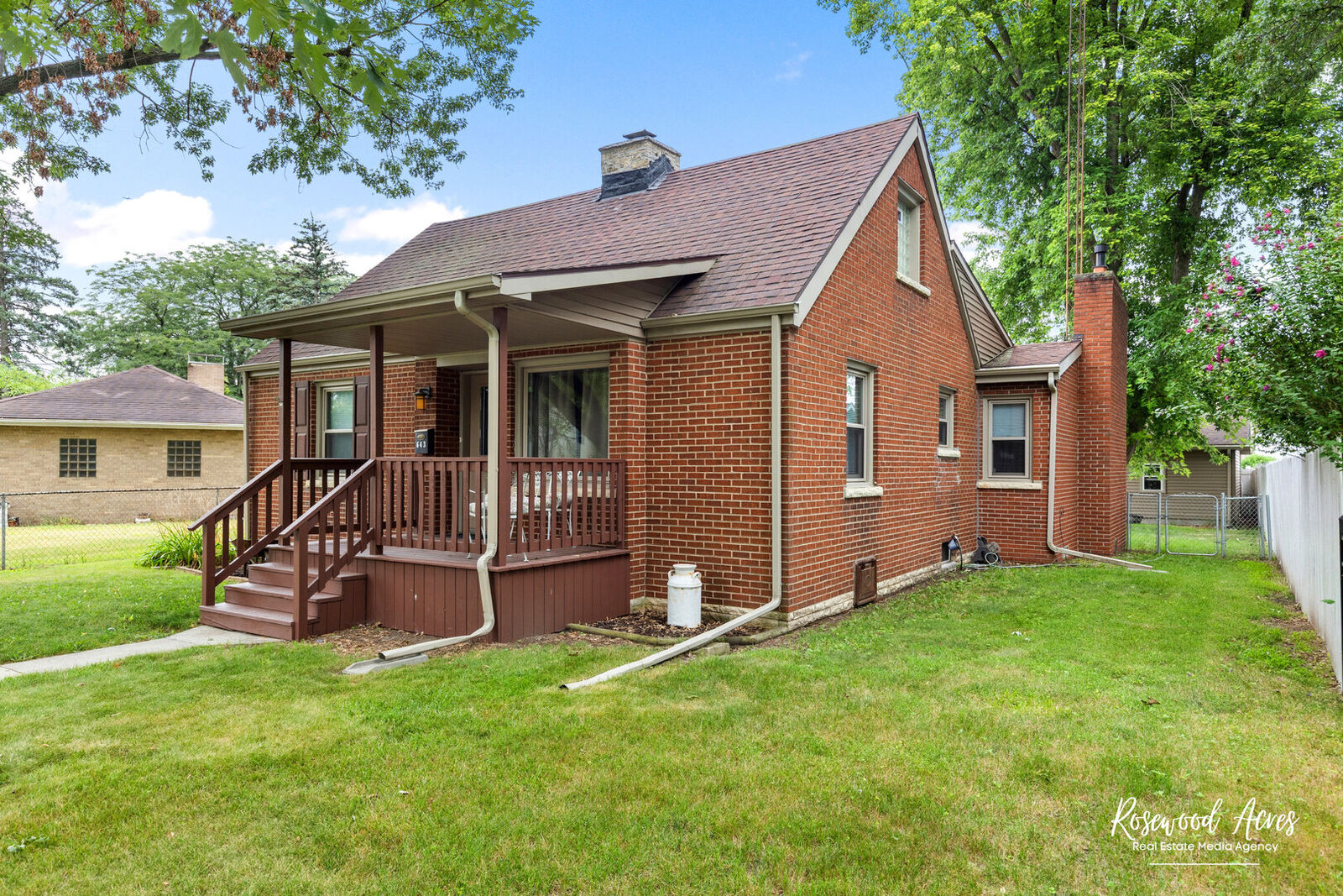 Property Photo: 643 S Curtis Avenue IL 60901