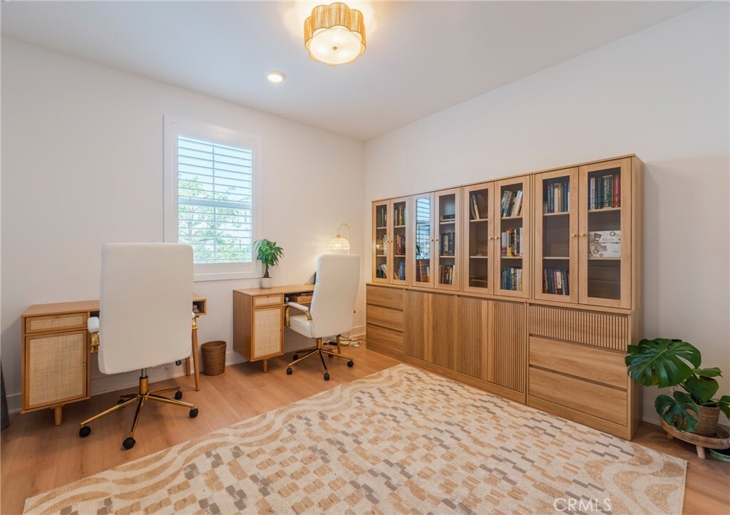 Property Photo:  9672 Dawning Drive  CA 92646 