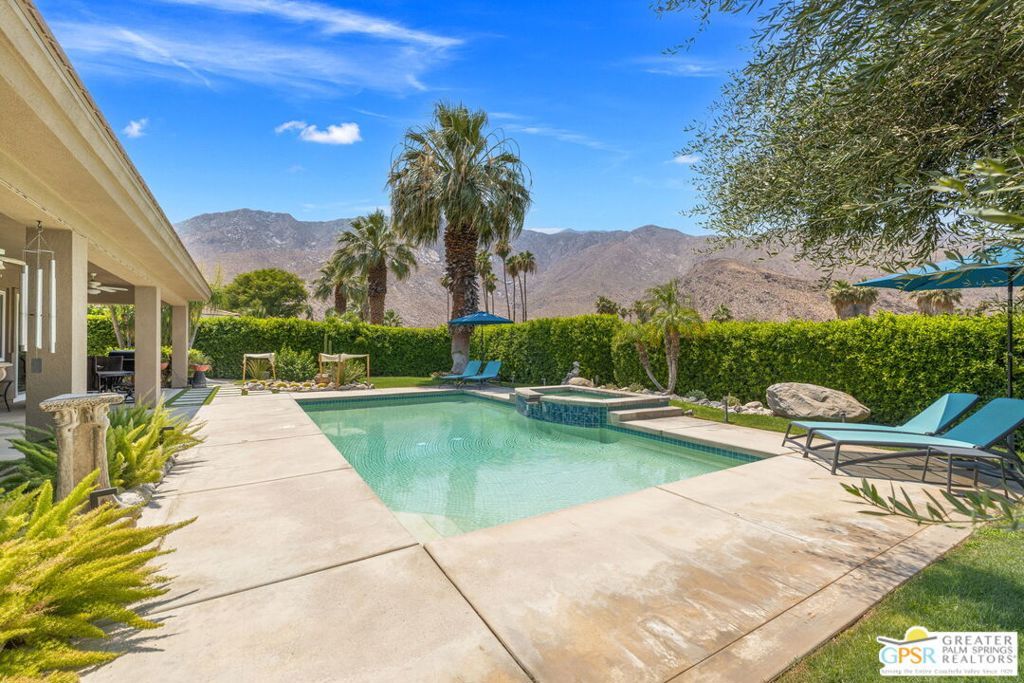 Property Photo: 450 E Bogert Trail CA 92264