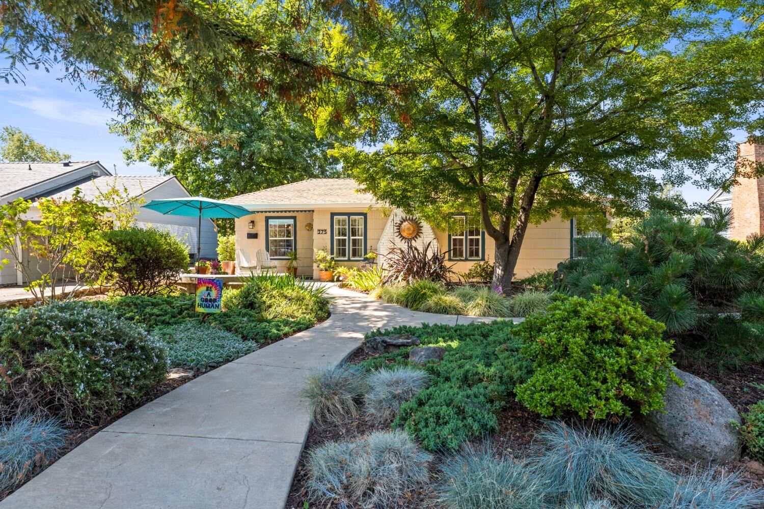 Property Photo: 275 Terrace Street CA 95603