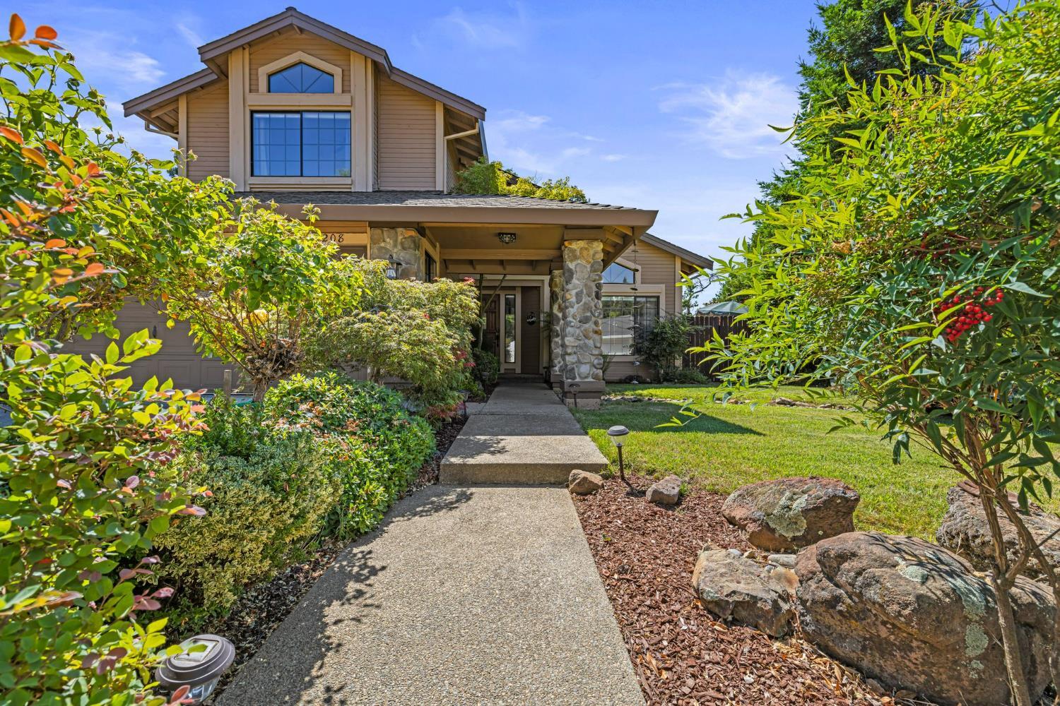 Property Photo: 4208 Valtara Road CA 95682