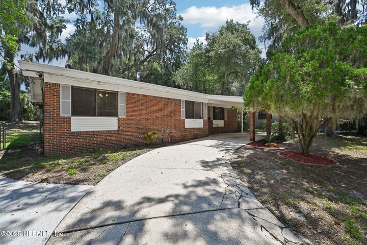 Property Photo:  4619 Morris Road  FL 32225 