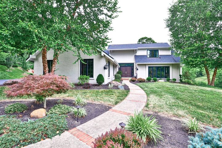 803 Squire Hill Drive  Crescent Springs KY 41017 photo