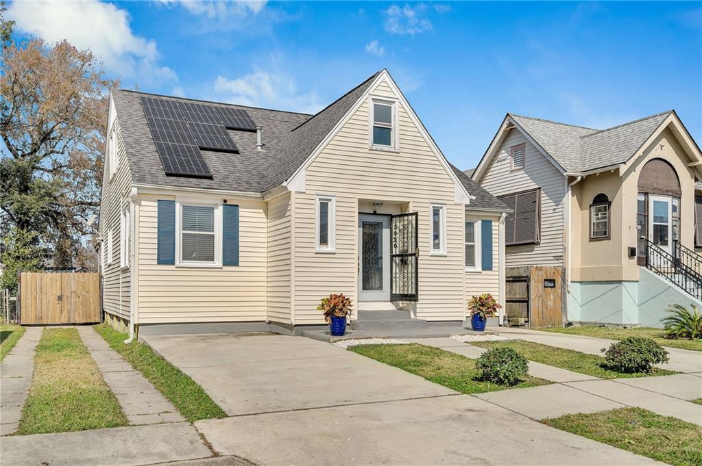 Property Photo:  3920 General Ogden Street  LA 70118 