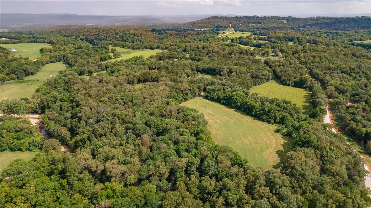 Property Photo:  18408 Edgewood Road  AR 72703 