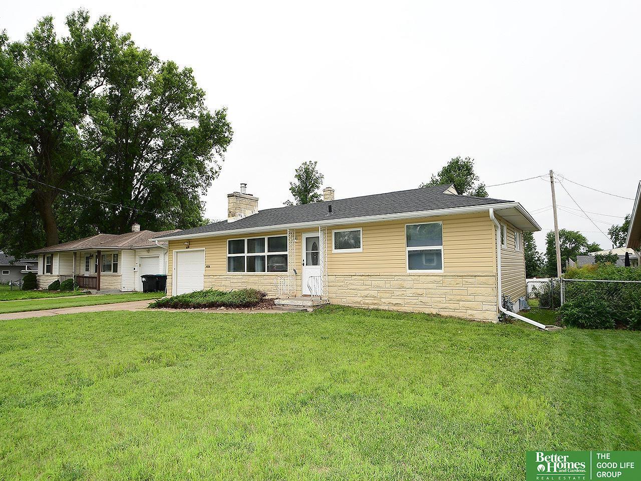 Property Photo: 3234 S 45th Street NE 68106
