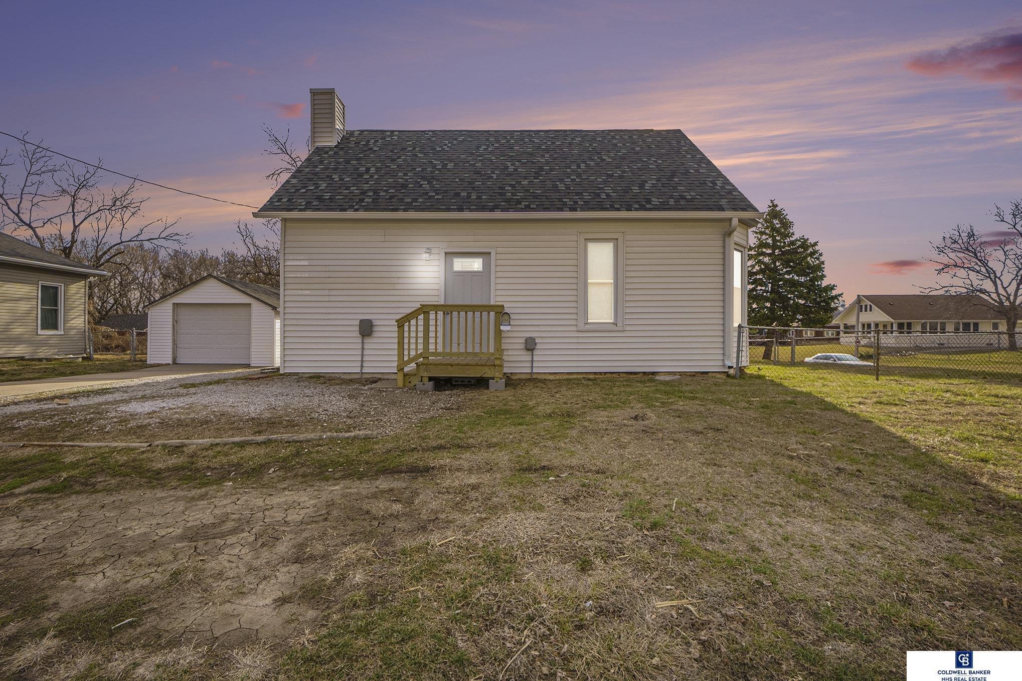 Property Photo: 1862 Park Street NE 68008