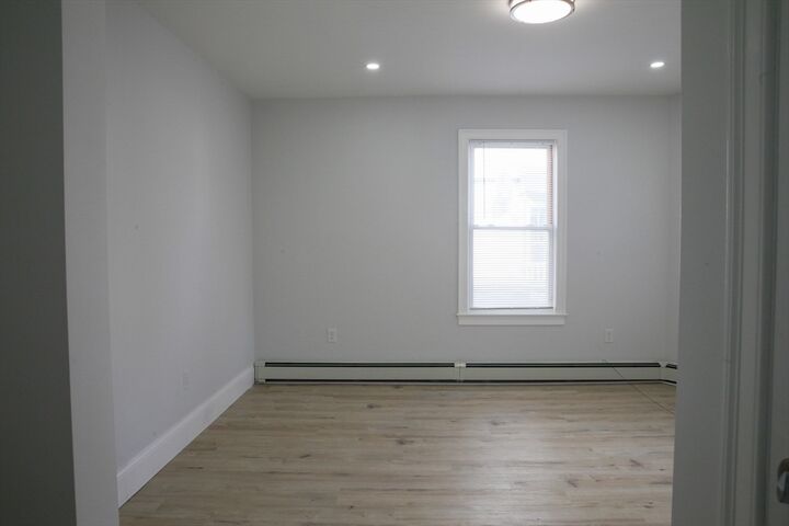 Property Photo:  337 Centre St 1  MA 02130 