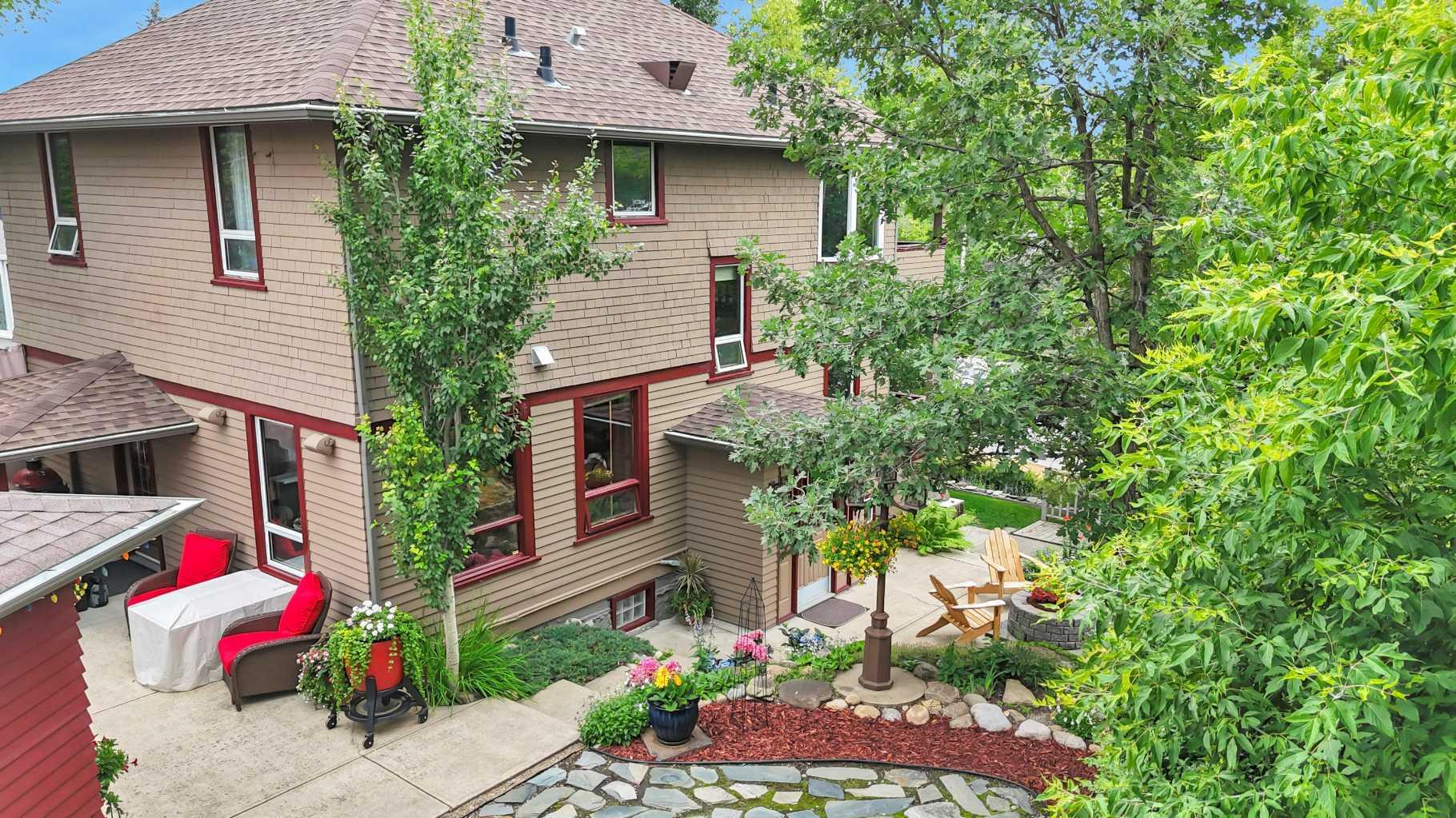 Property Photo: 4206 50 Street AB T4N 1W8