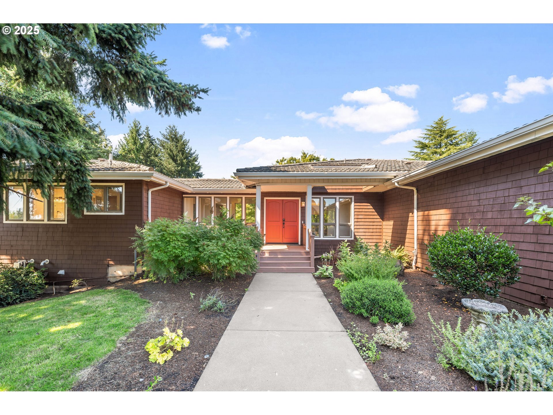Property Photo: 3501 SW Turner Rd OR 97068