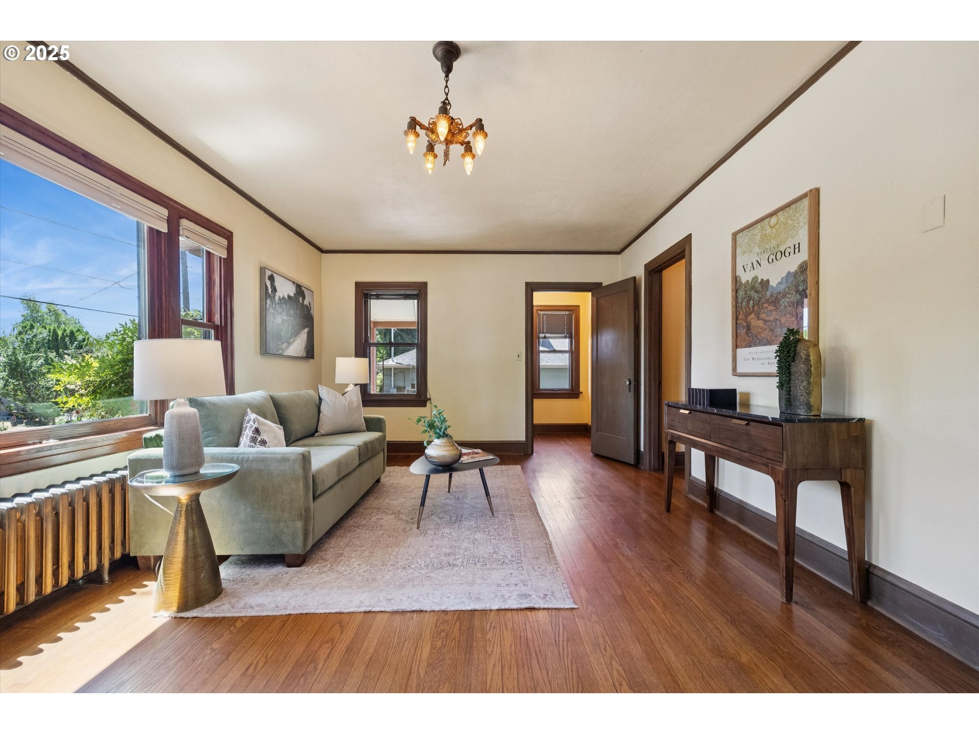 Property Photo: 4129 SE Ellis St OR 97202