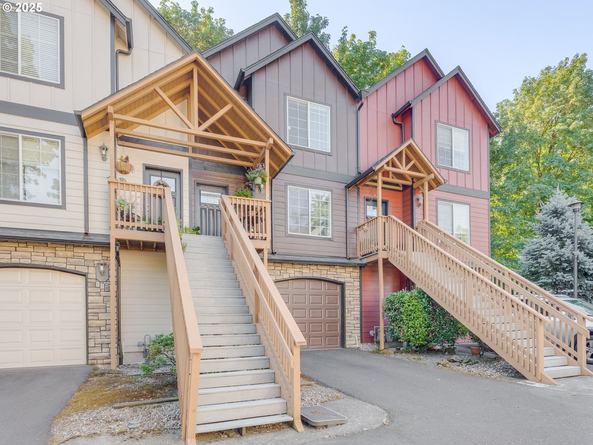 Property Photo: 812 NW 5th Cir WA 98607