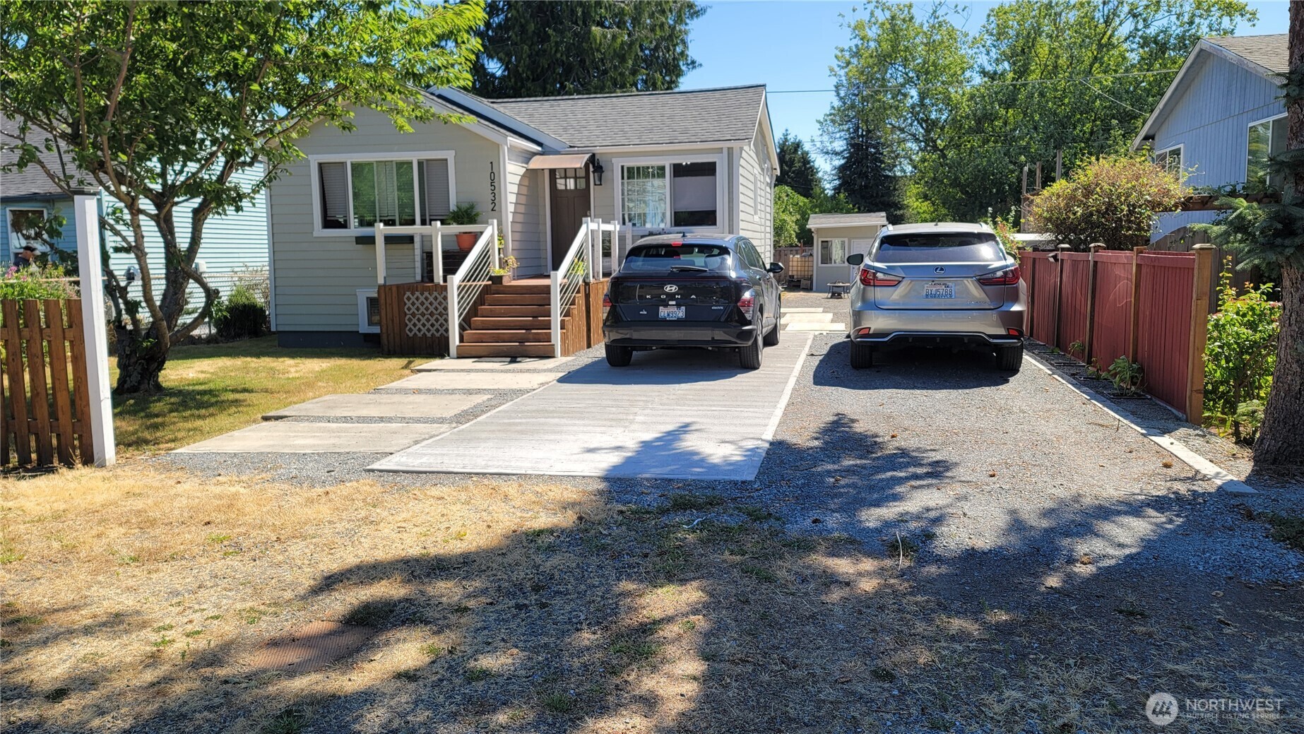 10532  Fremont Avenue N  Seattle WA 98133 photo