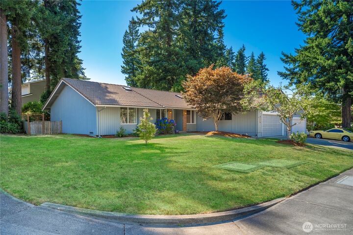 14255 SE Fairwood Boulevard  Renton WA 98058 photo