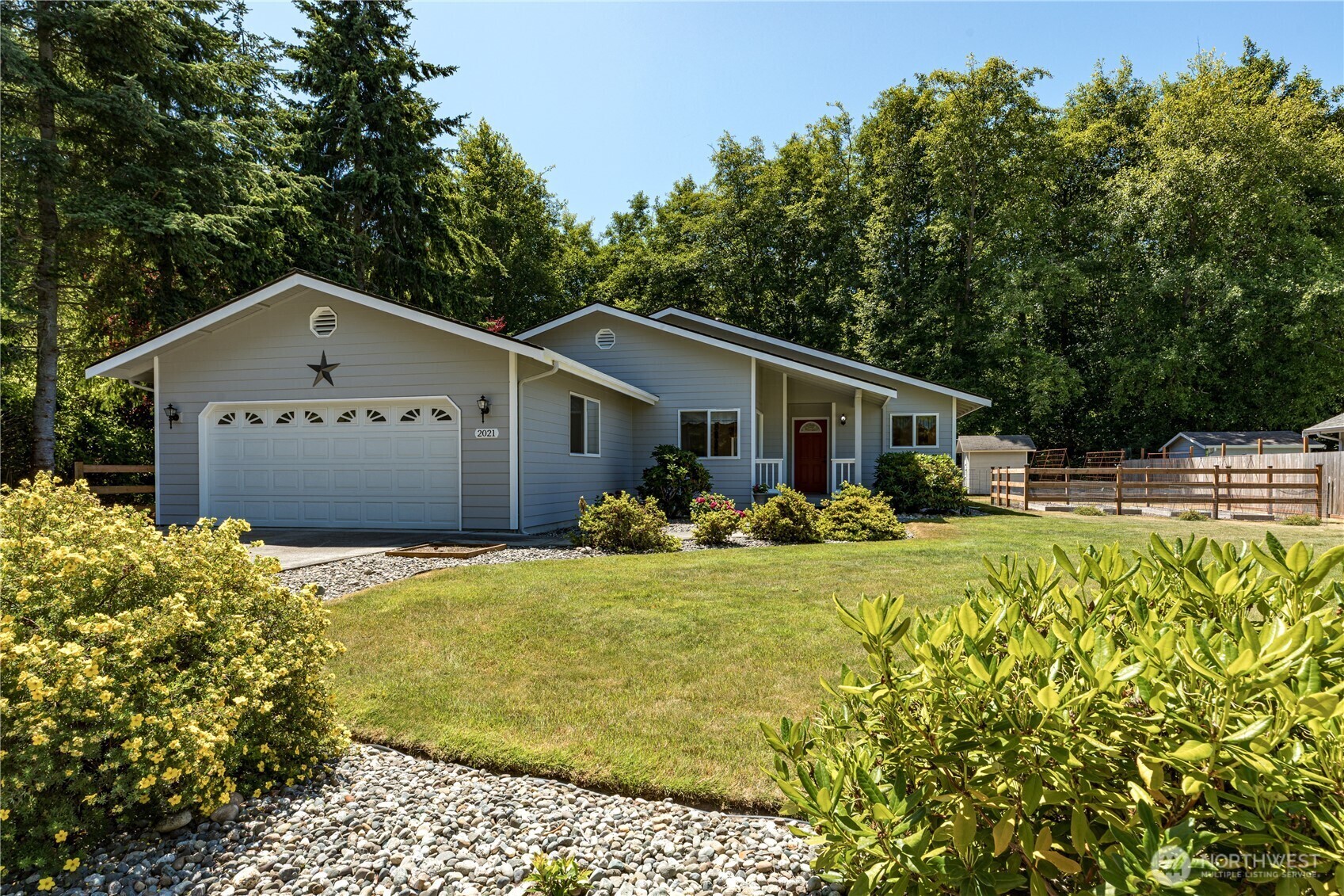 Property Photo: 2021 Doe Drive WA 98277