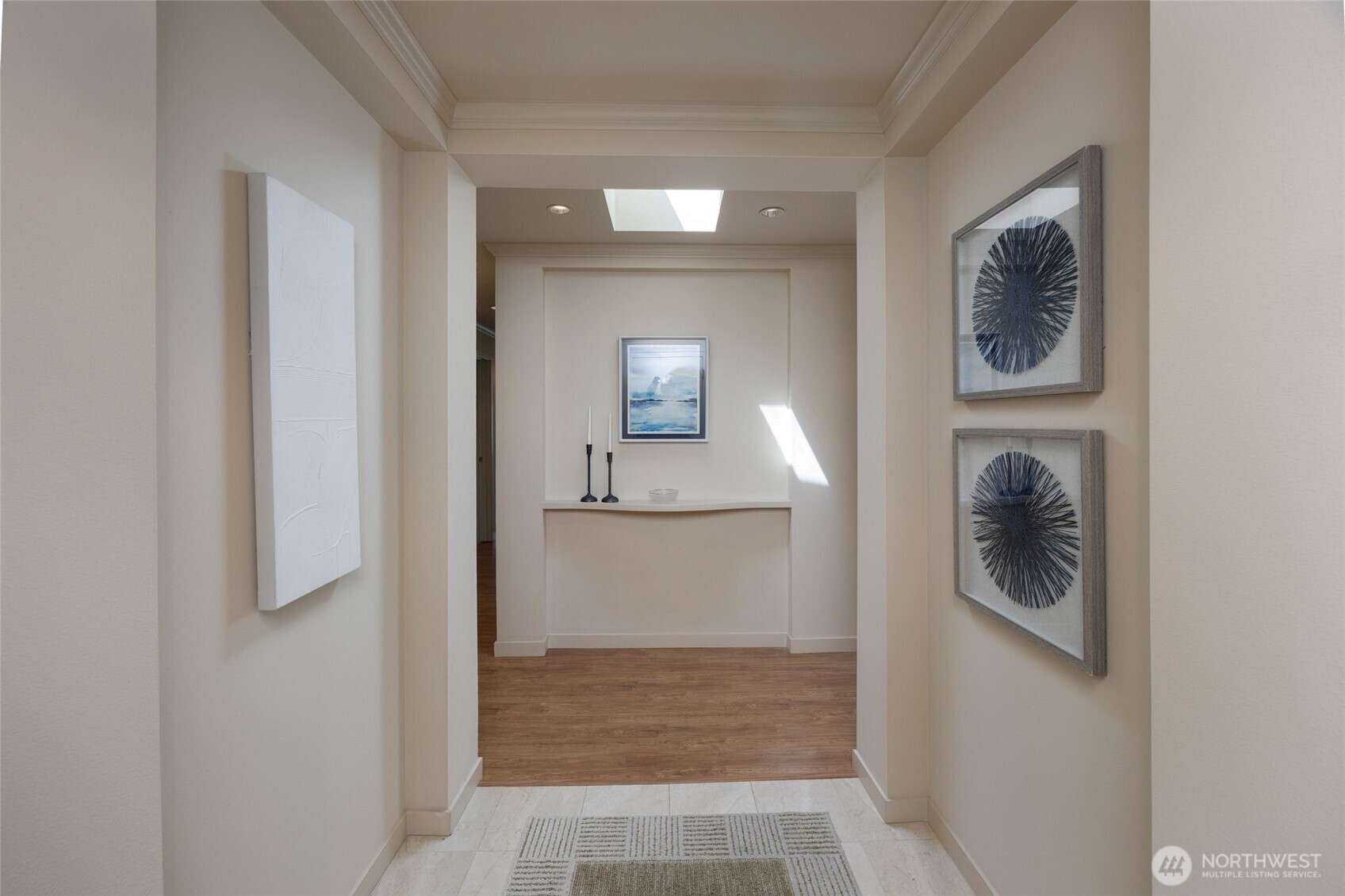 Property Photo:  11122 NE 41st Drive 37  WA 98033 