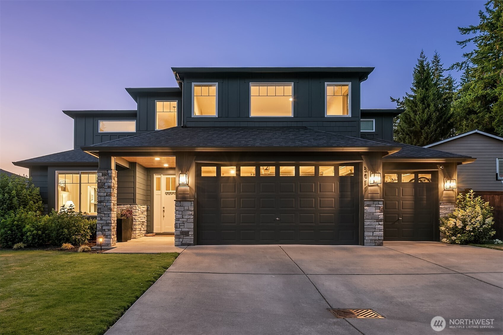 Property Photo:  8411  202nd Street SW  WA 98026 