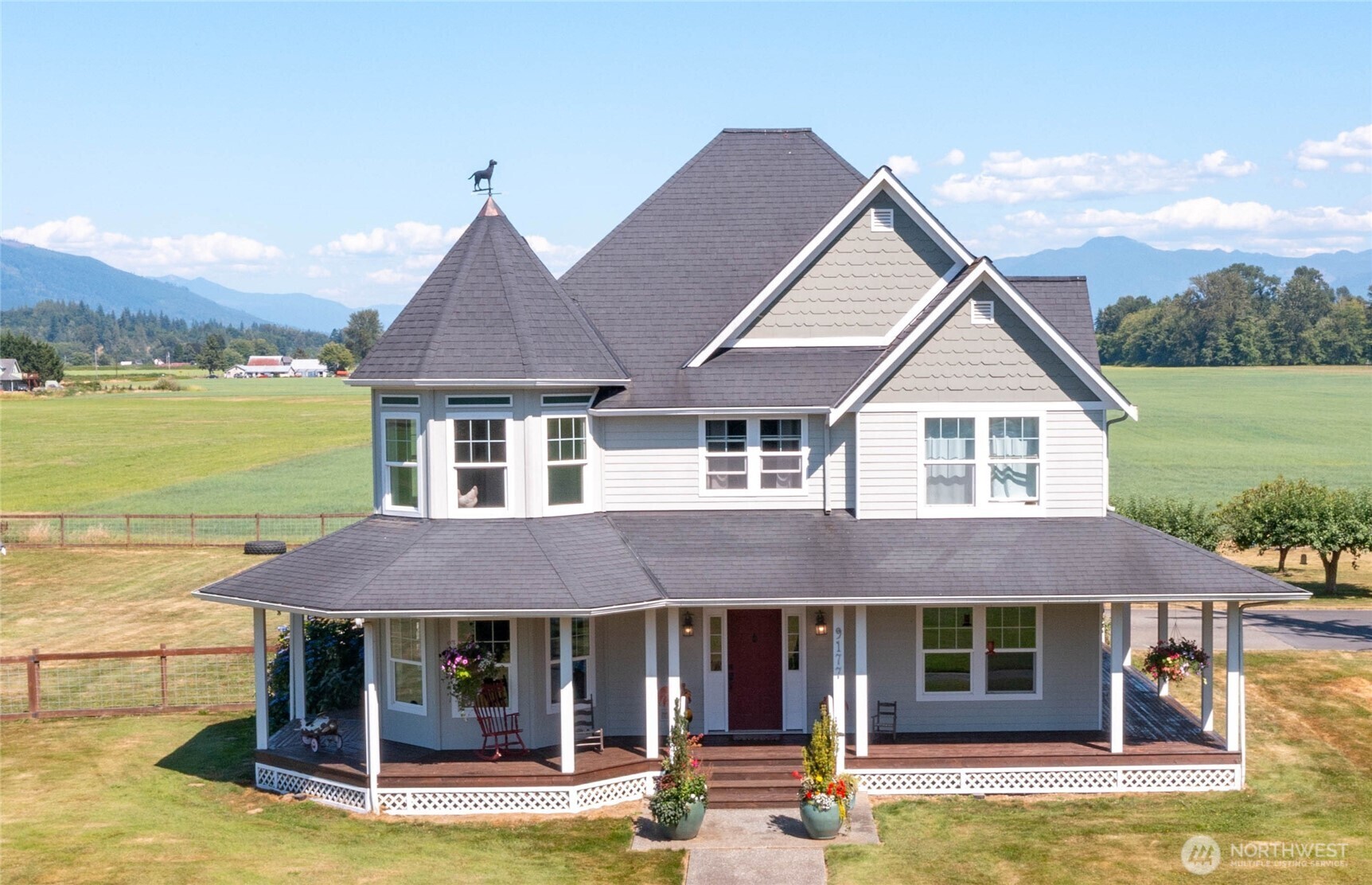 Property Photo:  9177  Collins Road  WA 98284 