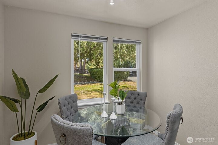 20318  Bothell Everett Hwy A101  Bothell WA 98012 photo