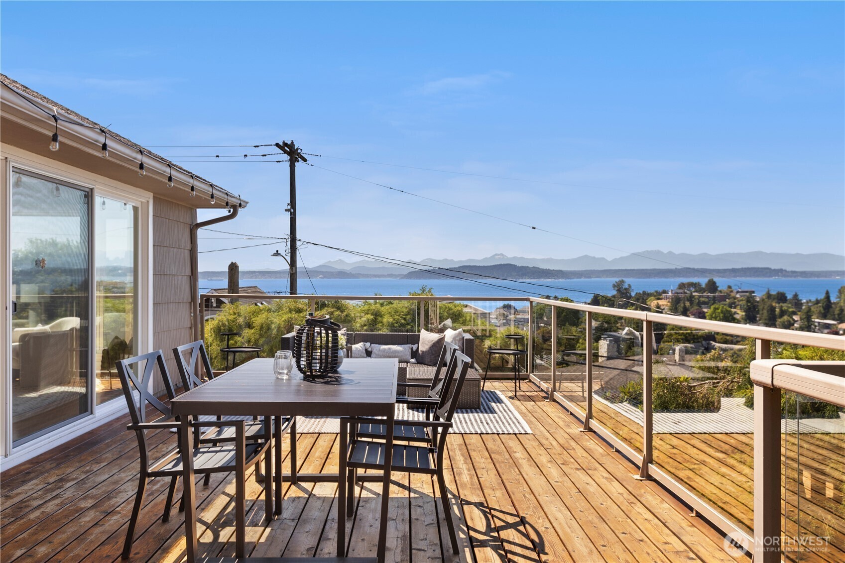 Property Photo: 3434 59th Avenue SW WA 98116