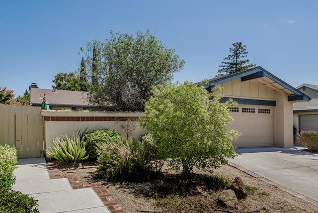 Property Photo: 580 Anchor Circle CA 94065