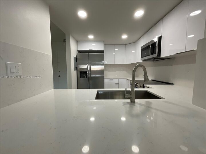 11235 SW 88th St 107E  Miami FL 33176 photo