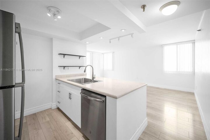 Property Photo: 850 N Miami Ave W-1804 FL 33136