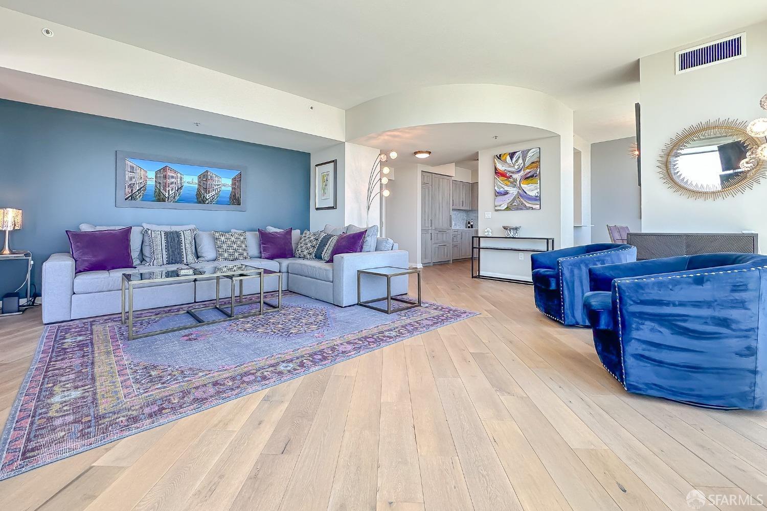 Property Photo:  401 Harrison Street 44A  CA 94105 