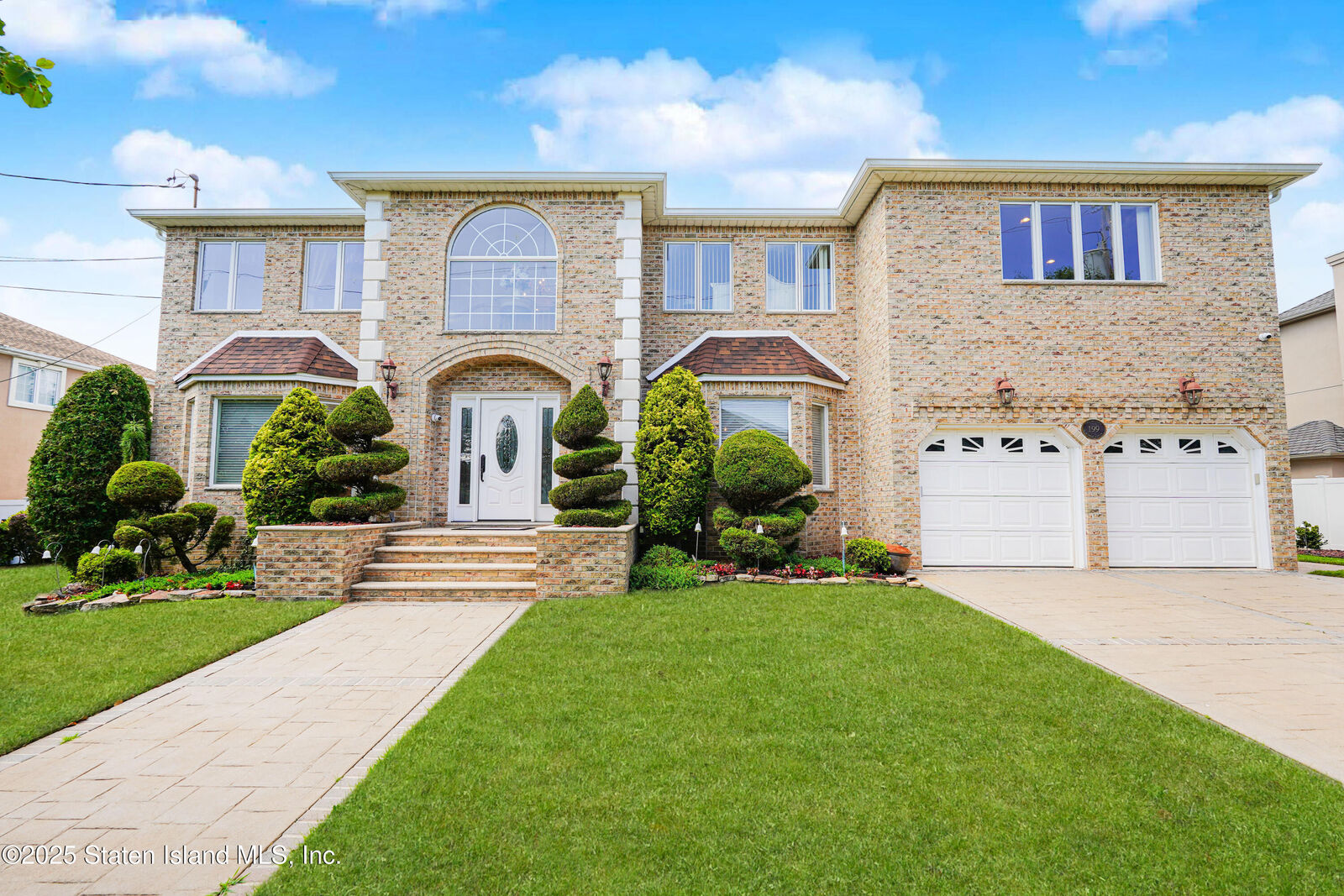 Property Photo:  199 Downes Avenue  NY 10312 