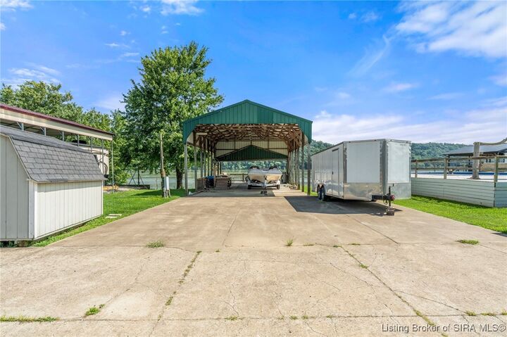 Property Photo: 4702 Rivers Edge Drive IN 47111