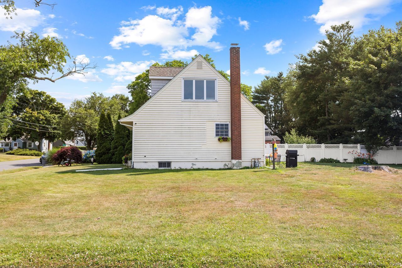 Property Photo: 265 Lighthouse Avenue CT 06615