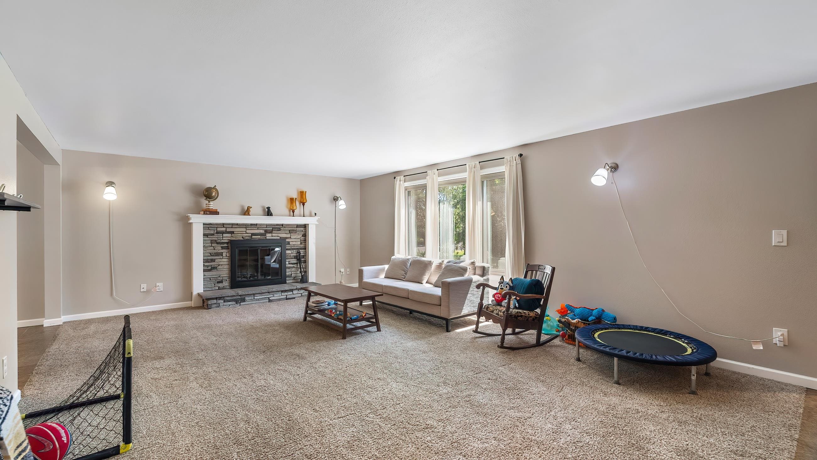 Property Photo:  15307 N Cincinnati Dr  WA 99208 