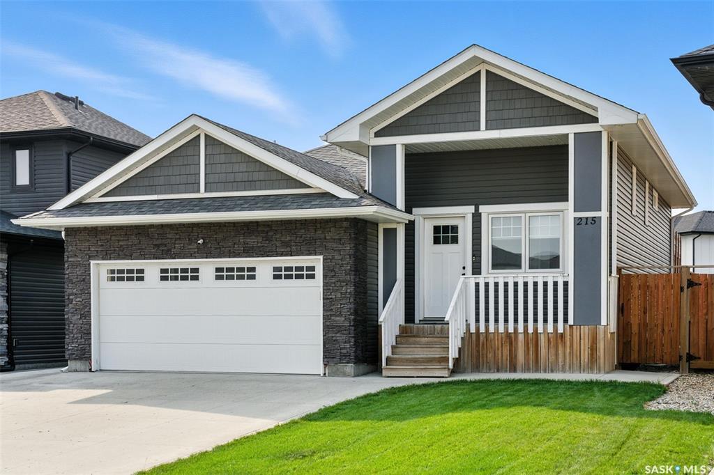 Property Photo: 215 Bolstad Manor SK S7W 0Y1