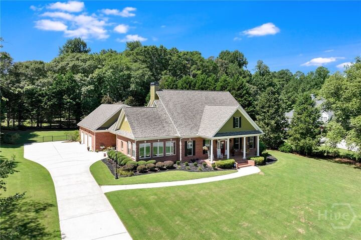 Property Photo:  1885 Silver Oak Drive  GA 30620 