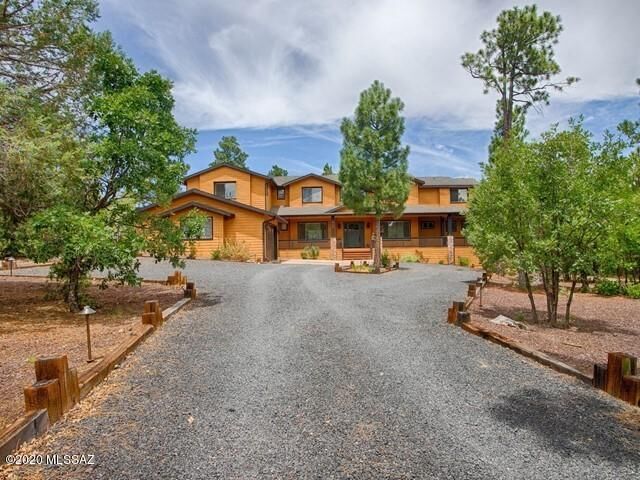 Property Photo: 910 S Barberry Lane AZ 85901