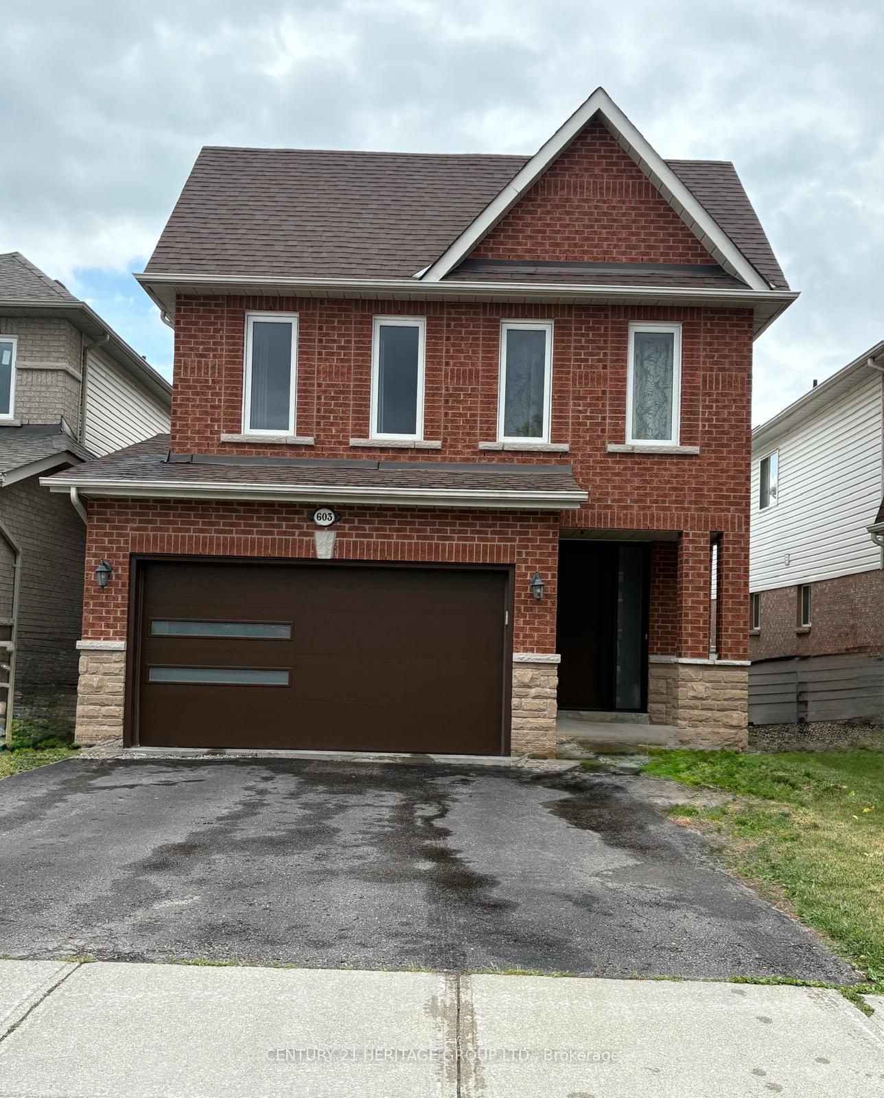 Photo de la propriété:  603 McBean Avenue  ON L3X 2L5 