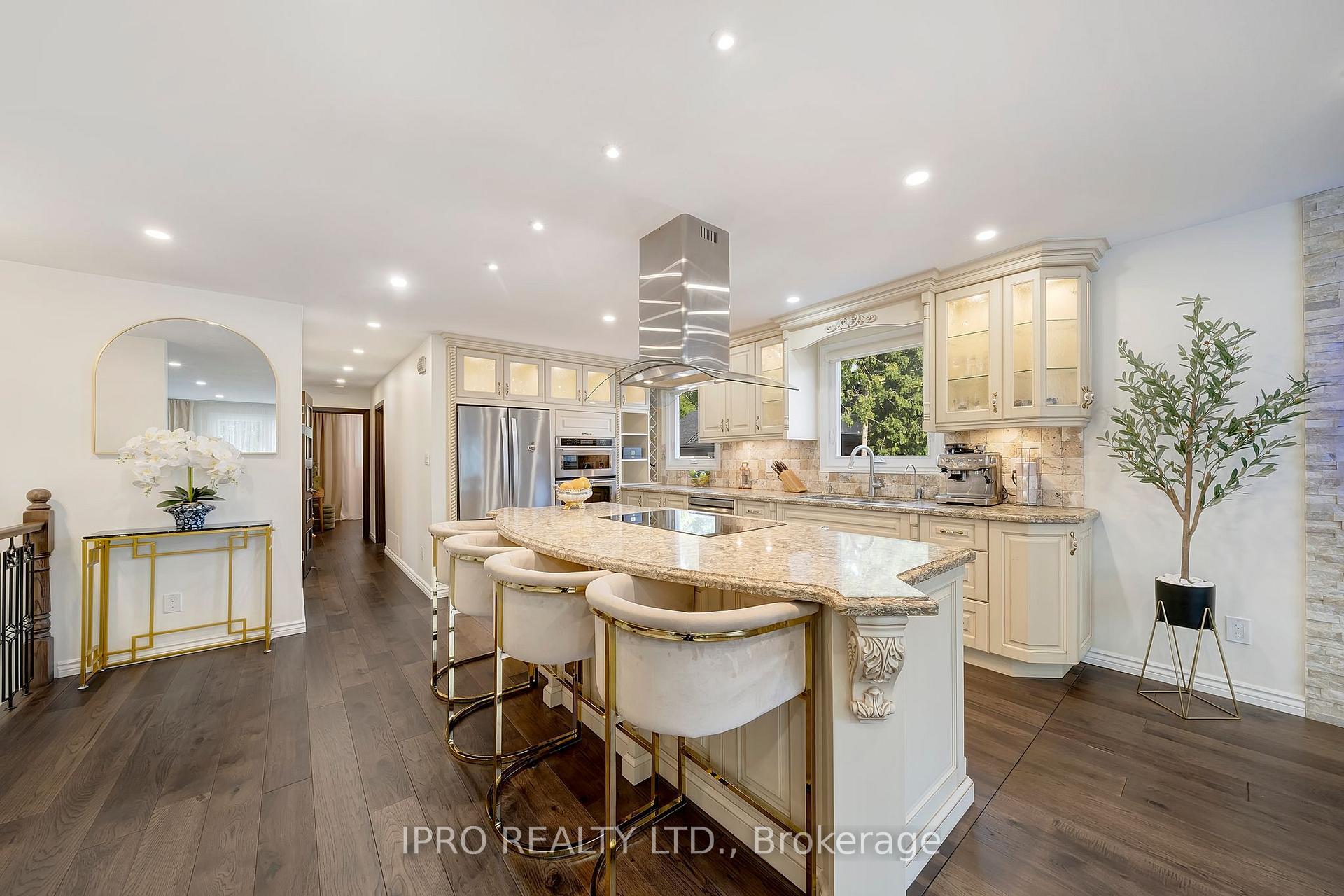 Property Photo: 731 Hager Avenue ON L7S 1W9