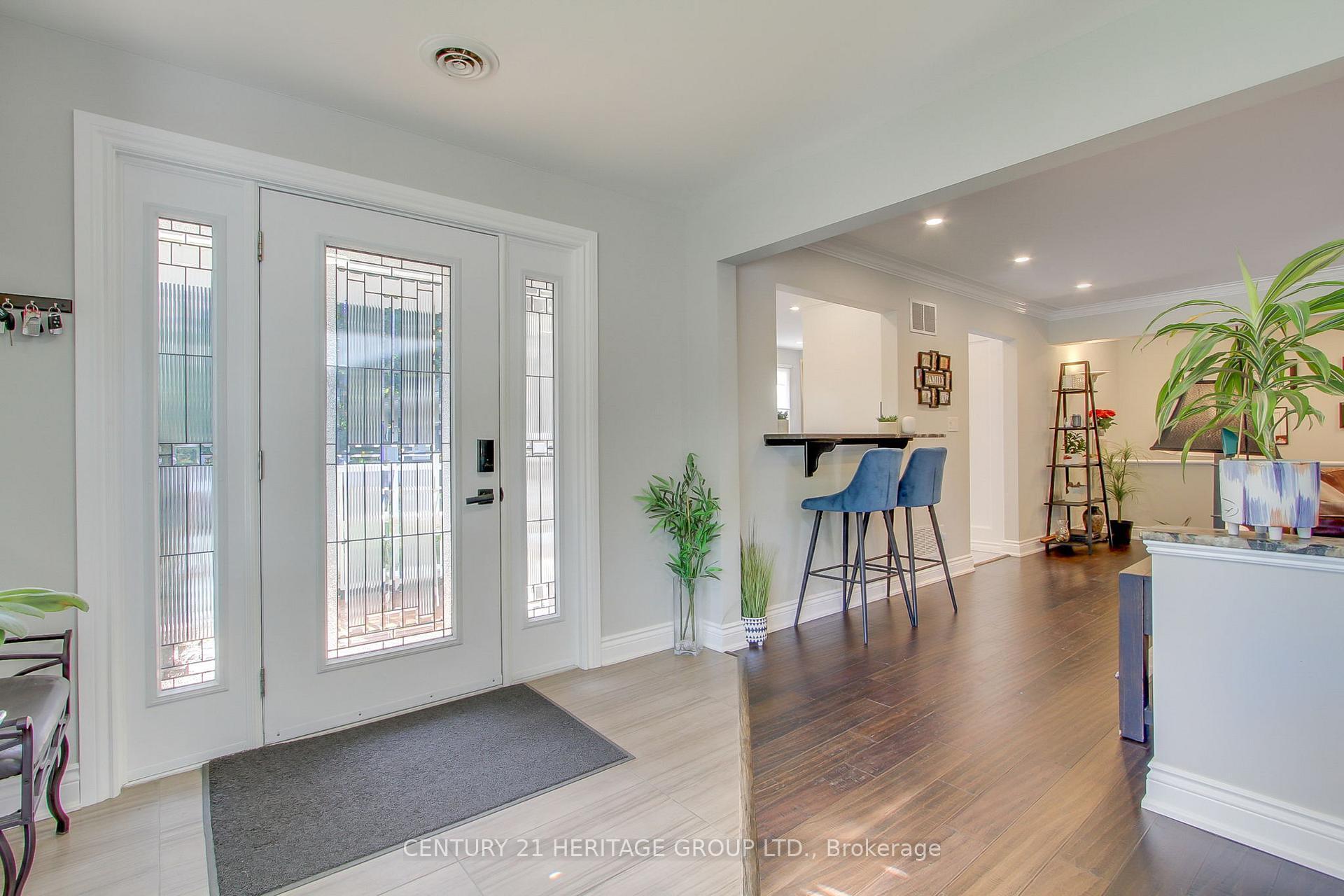 Photo de la propriété:  3934 Richview Road  ON L9S 2L7 