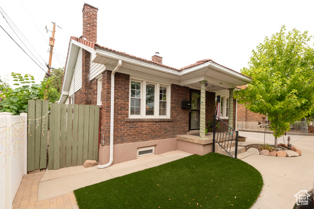 Property Photo: 1243 E Colonial Pl UT 84102