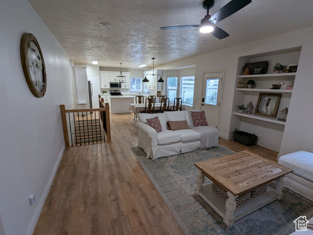 Property Photo: 710 E 600 N UT 84066