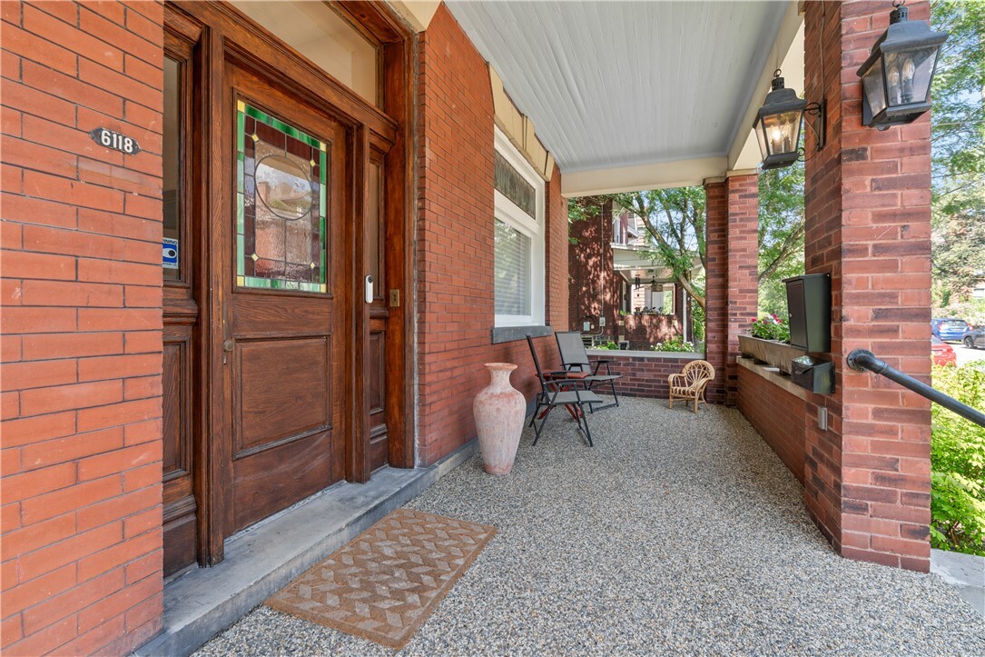 Property Photo: 6118 Jackson St PA 15206