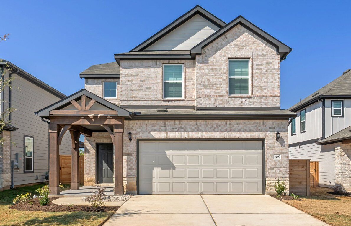 Property Photo: 209 Regatta Trail TX 78641