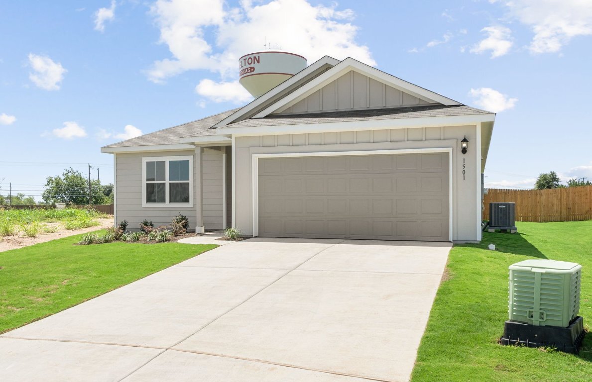 Property Photo: 1501 Sky Vista Drive TX 76513
