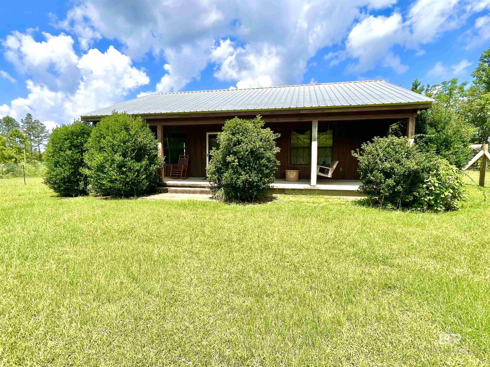 Property Photo:  879 N Friendship Drive  AL 36033 